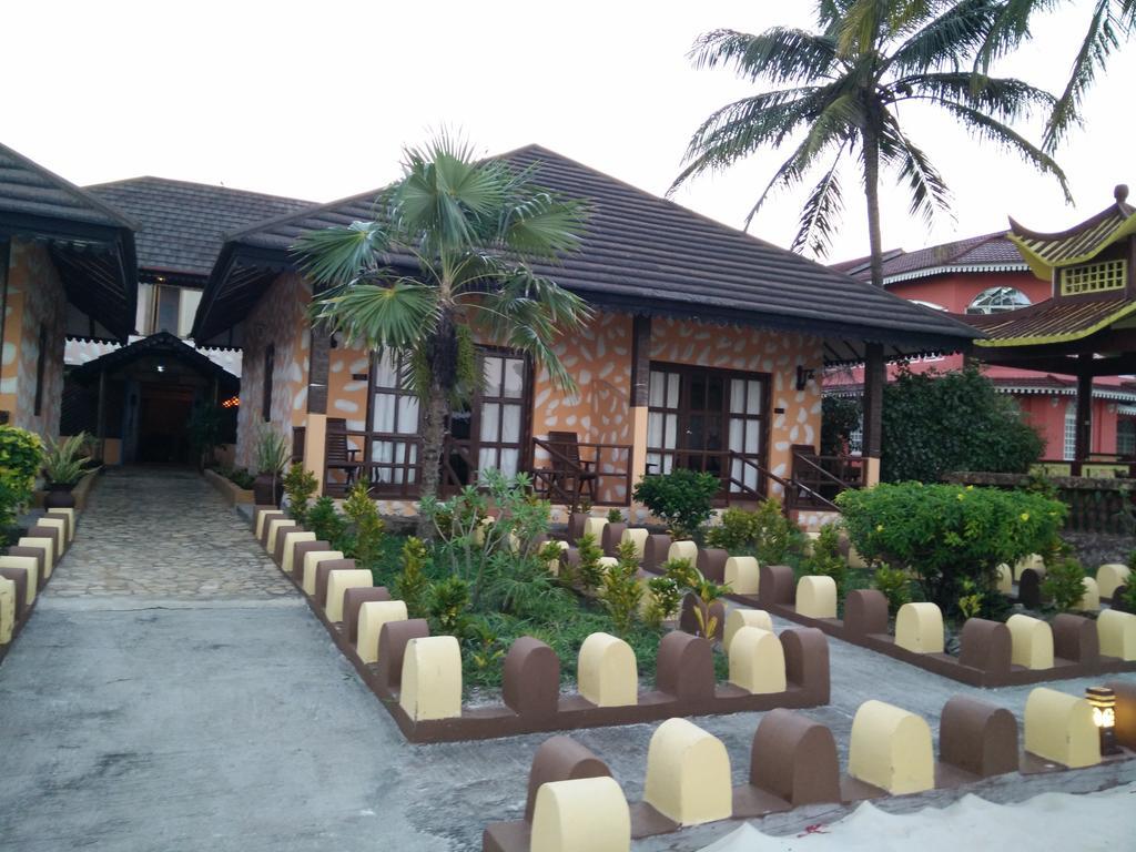 Arabian Nights Hotel 파제 외부 사진