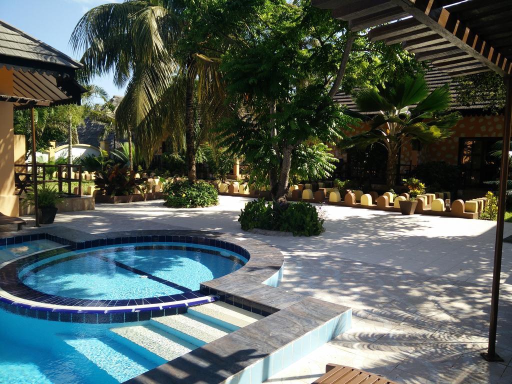 Arabian Nights Hotel 파제 외부 사진